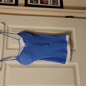 Top, built in underwire bra